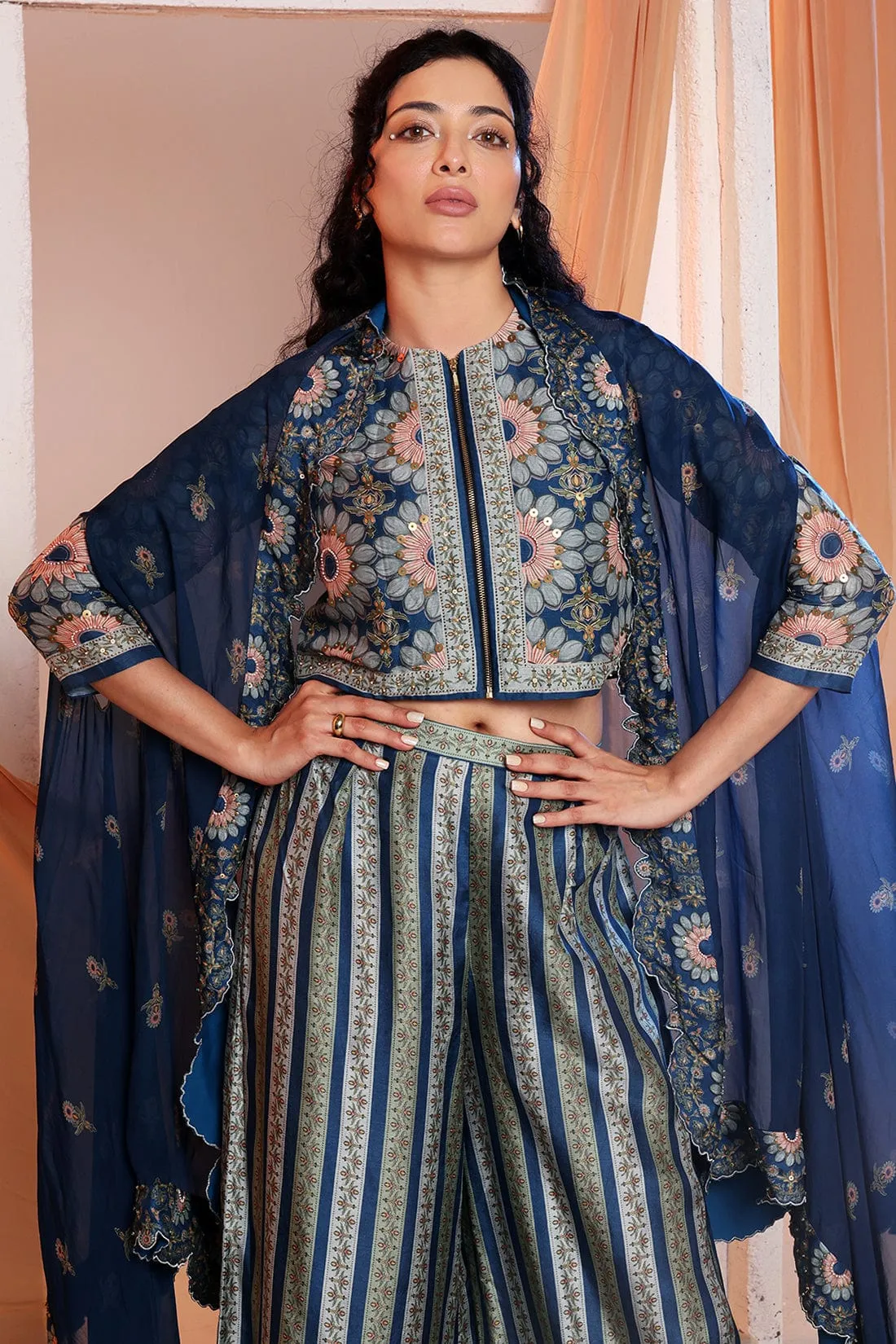 Earaya Printed Co-Ord Set With Cape