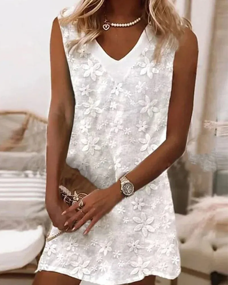 TastyHottie - Embroidered v-neck tank dress